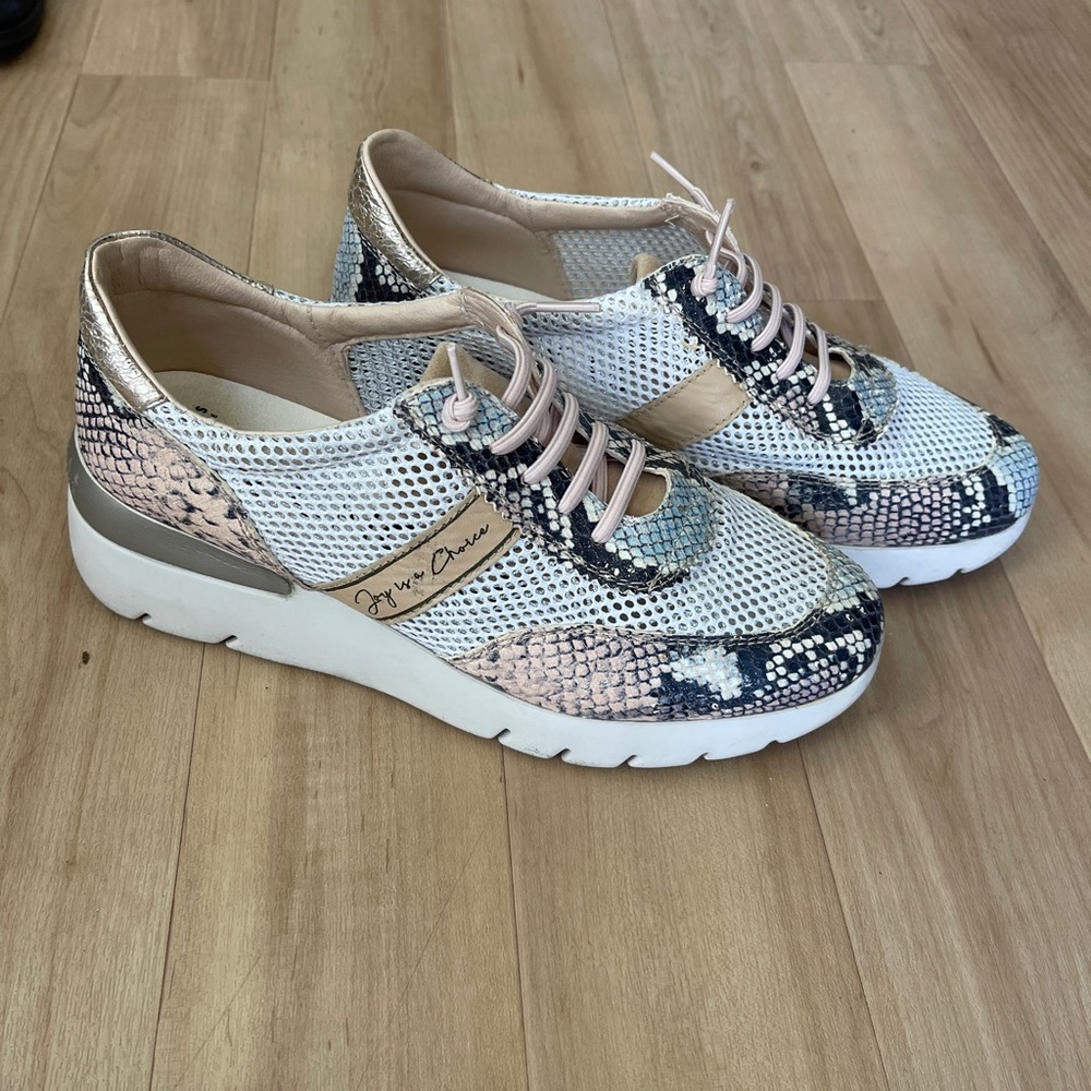 Hispanitas sneakers EU size 41, fits like a US 9
